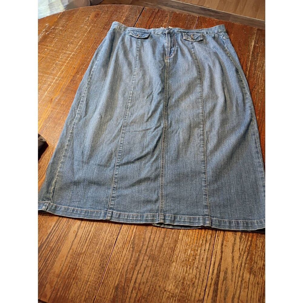 18W CJ Banks Stretch Midi Denim Blue Jean Skirt with Pockets